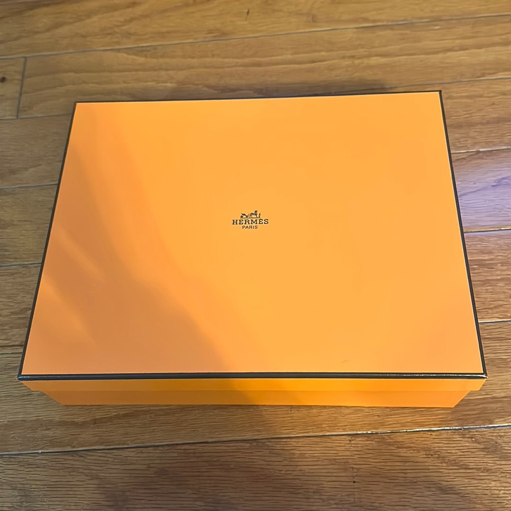 Hermes storage box